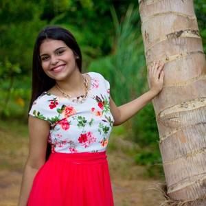 Meet your Posher, Odalis